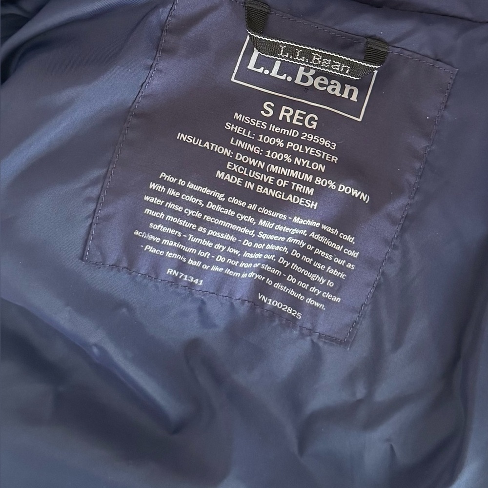 L.L.Bean Women’s DownTek Thigh Length Puffer Coat Size Small Navy Winter Jacket - Picture 9 of 10